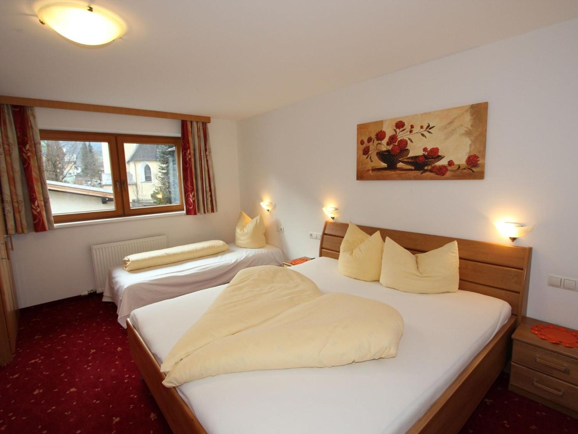 Holiday Flat In Uderns Near The Ski Area Eksteriør billede